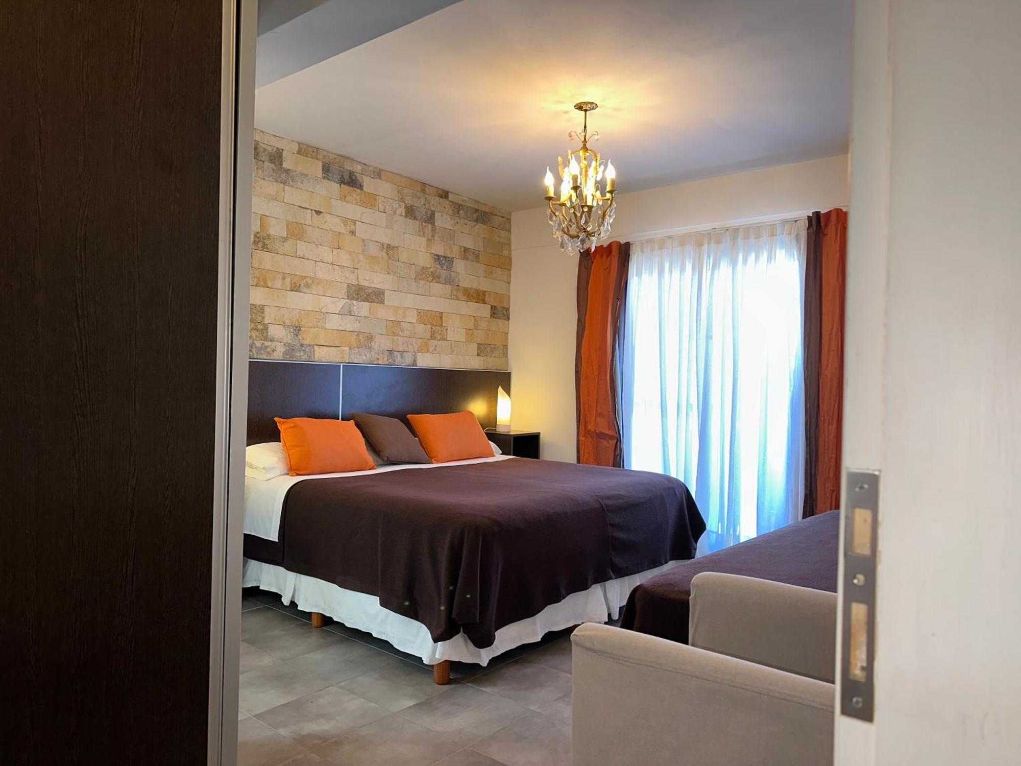 Hotel & Neptuno 4*